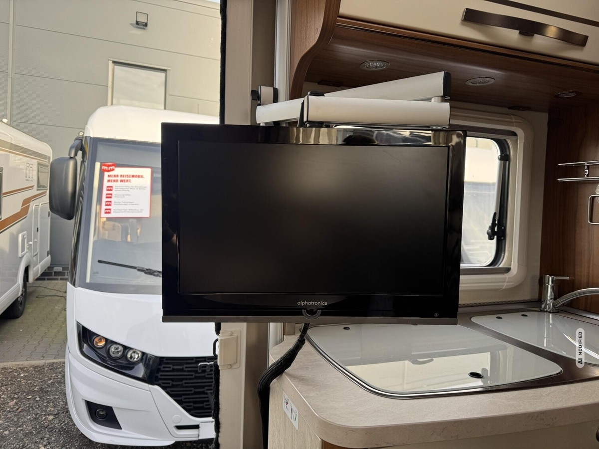 HYMER / ERIBA / HYMERCAR Exis-t 588 Sat TV+Markise+Efoy+Fahrradträger