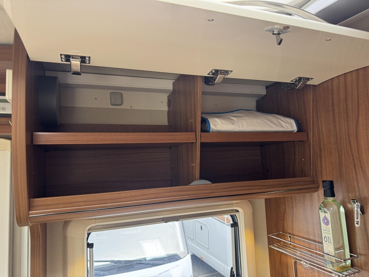 HYMER / ERIBA / HYMERCAR Exis-t 588 Sat TV+Markise+Efoy+Fahrradträger
