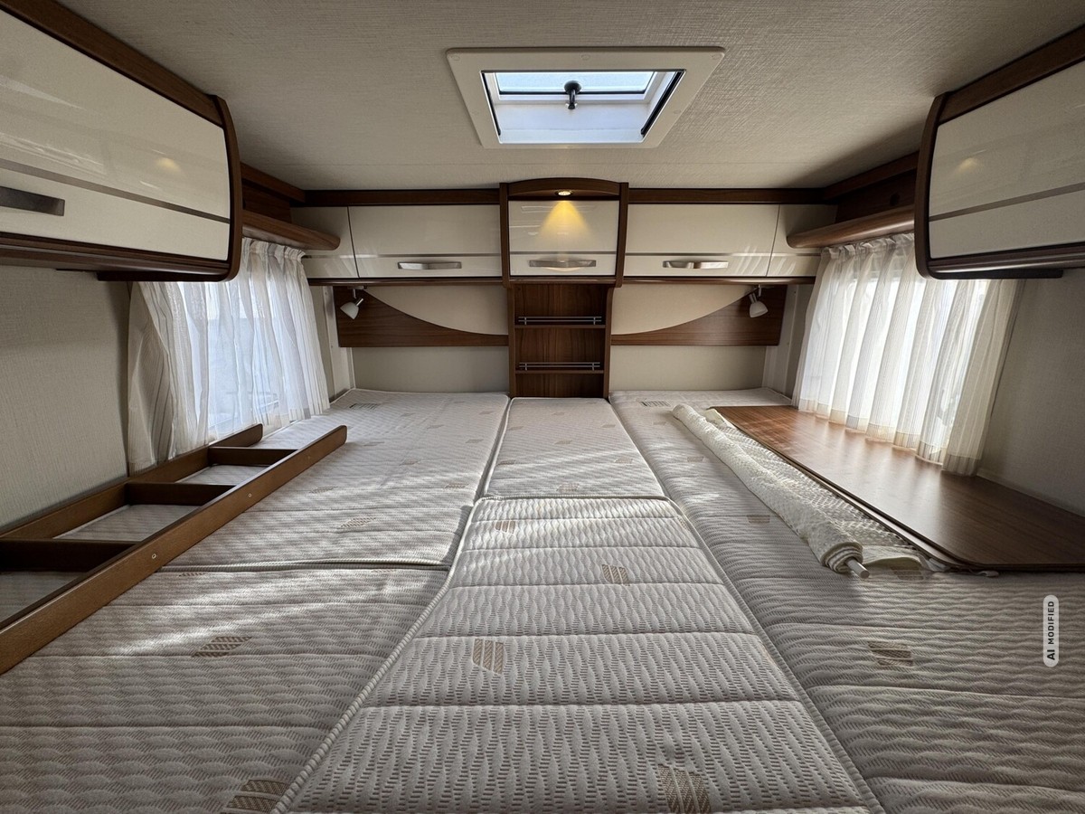 HYMER / ERIBA / HYMERCAR Exis-t 588 Sat TV+Markise+Efoy+Fahrradträger