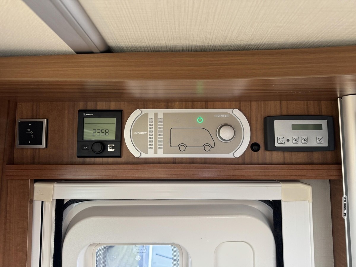 HYMER / ERIBA / HYMERCAR Exis-t 588 Sat TV+Markise+Efoy+Fahrradträger