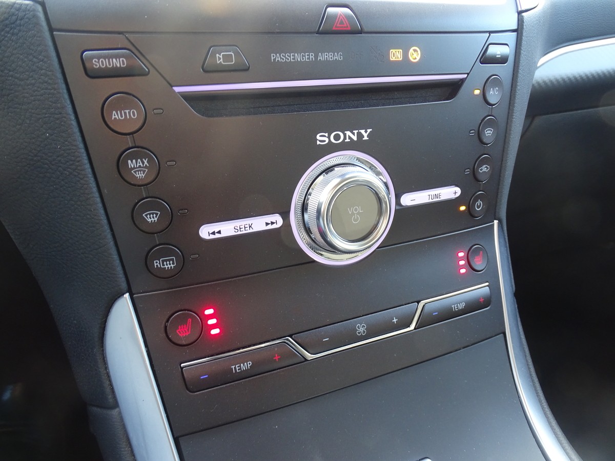 Ford S-Max 2.5 Duratec (FHEV) Hybrid Titanium 