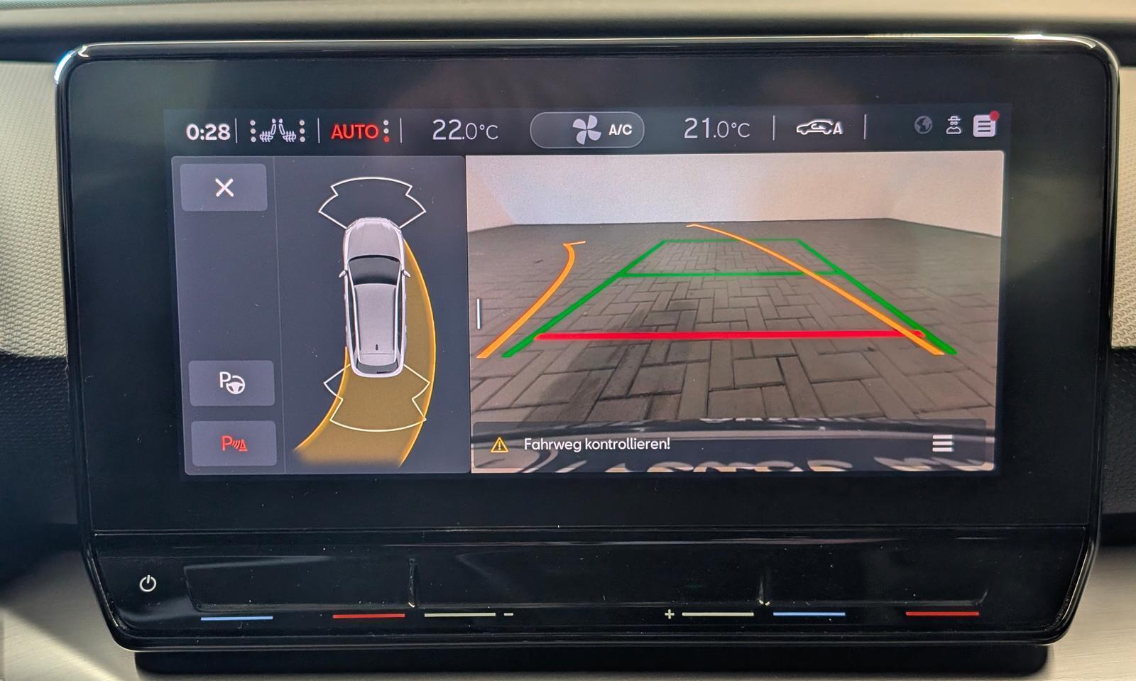 Seat Leon ST FR LED/Navi/SHZ/LHZ/Kam/ACC/Keyl./17-LM