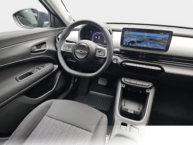 Fiat 600 1.2 T3 HYBRID DCT BUSINESS EDITION MJ26 ALLWETTERREIFEN
