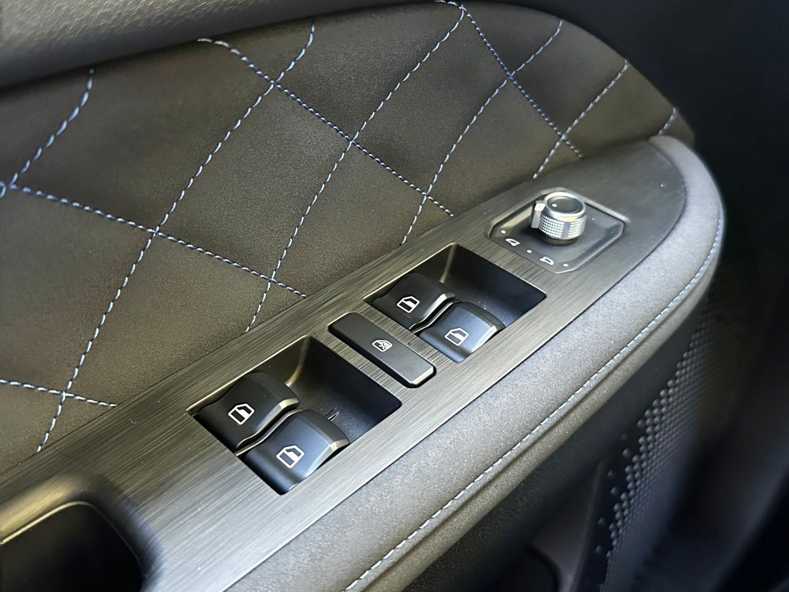 GWM Ora 03 400 Pro Plus  mit Massage und Sitzkühlung
