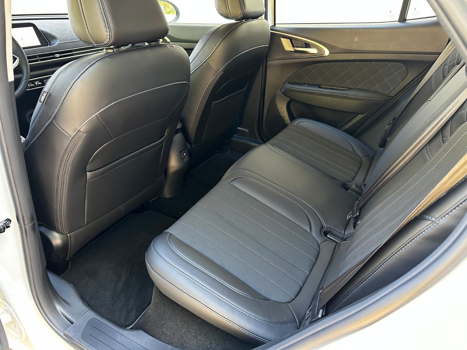 GWM Ora 03 400 Pro Plus  mit Massage und Sitzkühlung