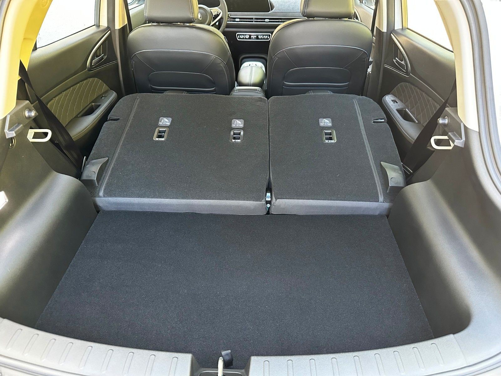 GWM Ora 03 400 Pro Plus  mit Massage und Sitzkühlung