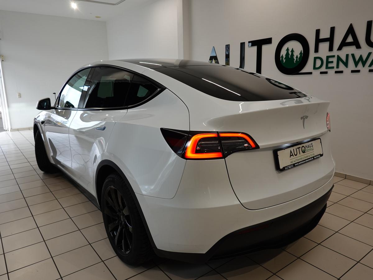 Tesla Model Y RWD Basis RWD*8Fach*AHK*92Batterie*