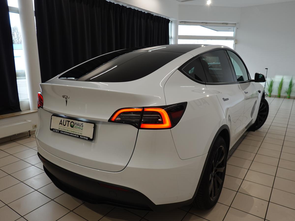 Tesla Model Y RWD Basis RWD*8Fach*AHK*92Batterie*