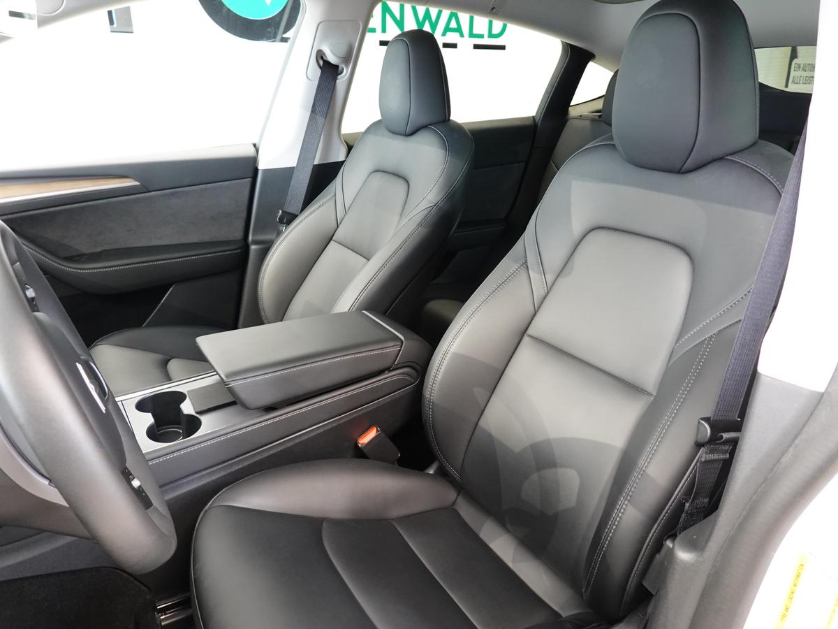 Tesla Model Y RWD Basis RWD*8Fach*AHK*92Batterie*
