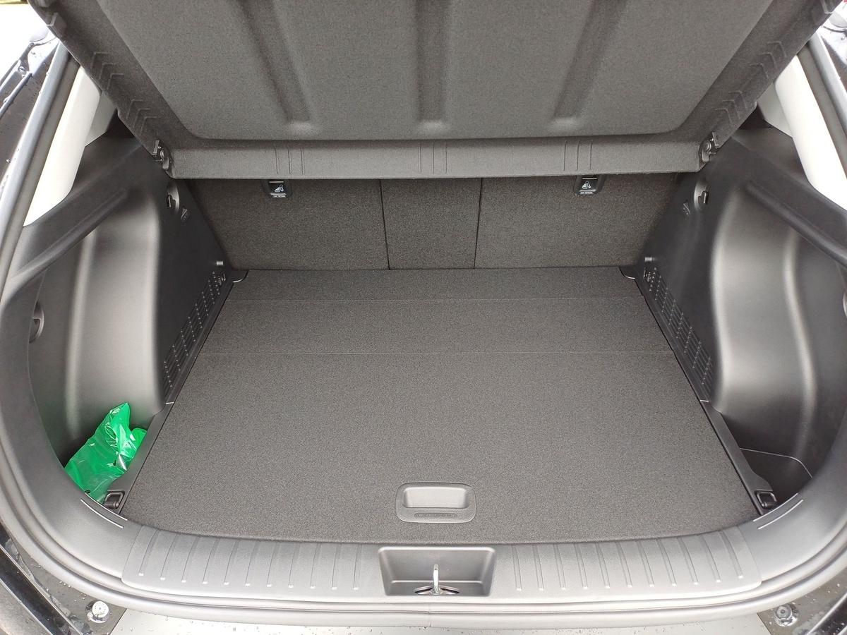 Hyundai KONA 1.6 T-GDI 7-DCT Prime 4WD Schiebed. Navi LED App Sitzh.