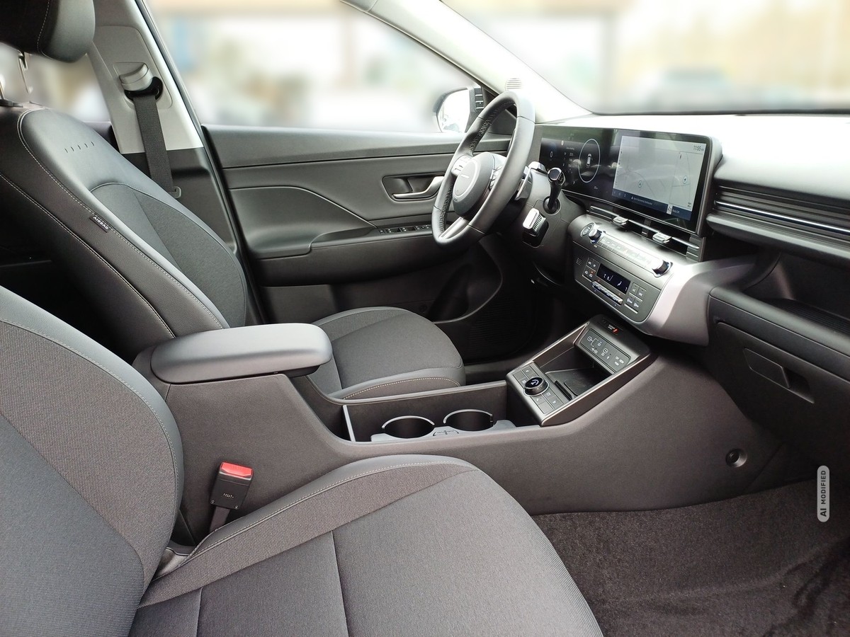 Hyundai KONA 1.6 T-GDI 7-DCT Prime 4WD Schiebed. Navi LED App Sitzh.