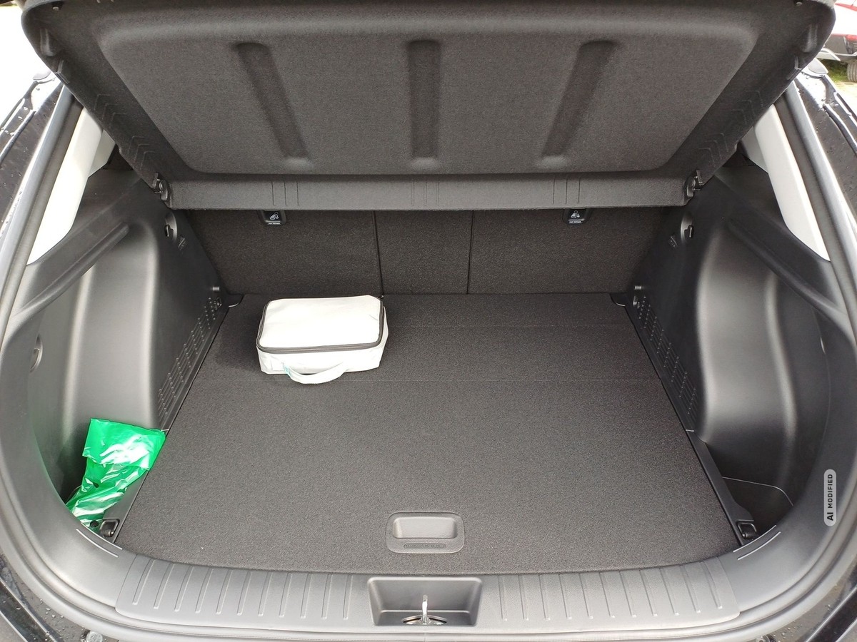 Hyundai KONA 1.6 T-GDI 7-DCT Prime 4WD Navi LED App Sitzh. 360Kamera