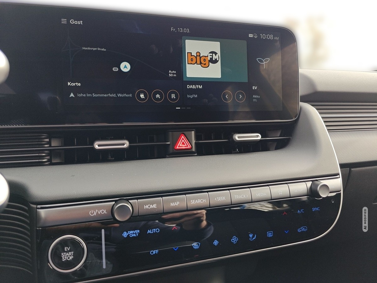 Hyundai IONIQ 5 63 kWh Wärmepumpe LED Navi Kamera DAB Sitzh. App