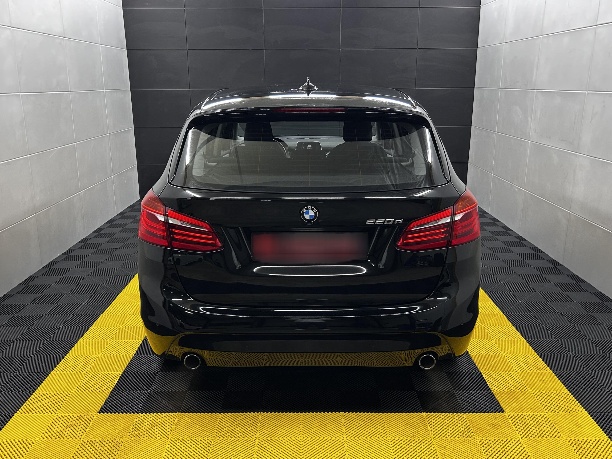 BMW 220 Active Tourer d+Temp+LED+PDC+BT+AHK+SHZG