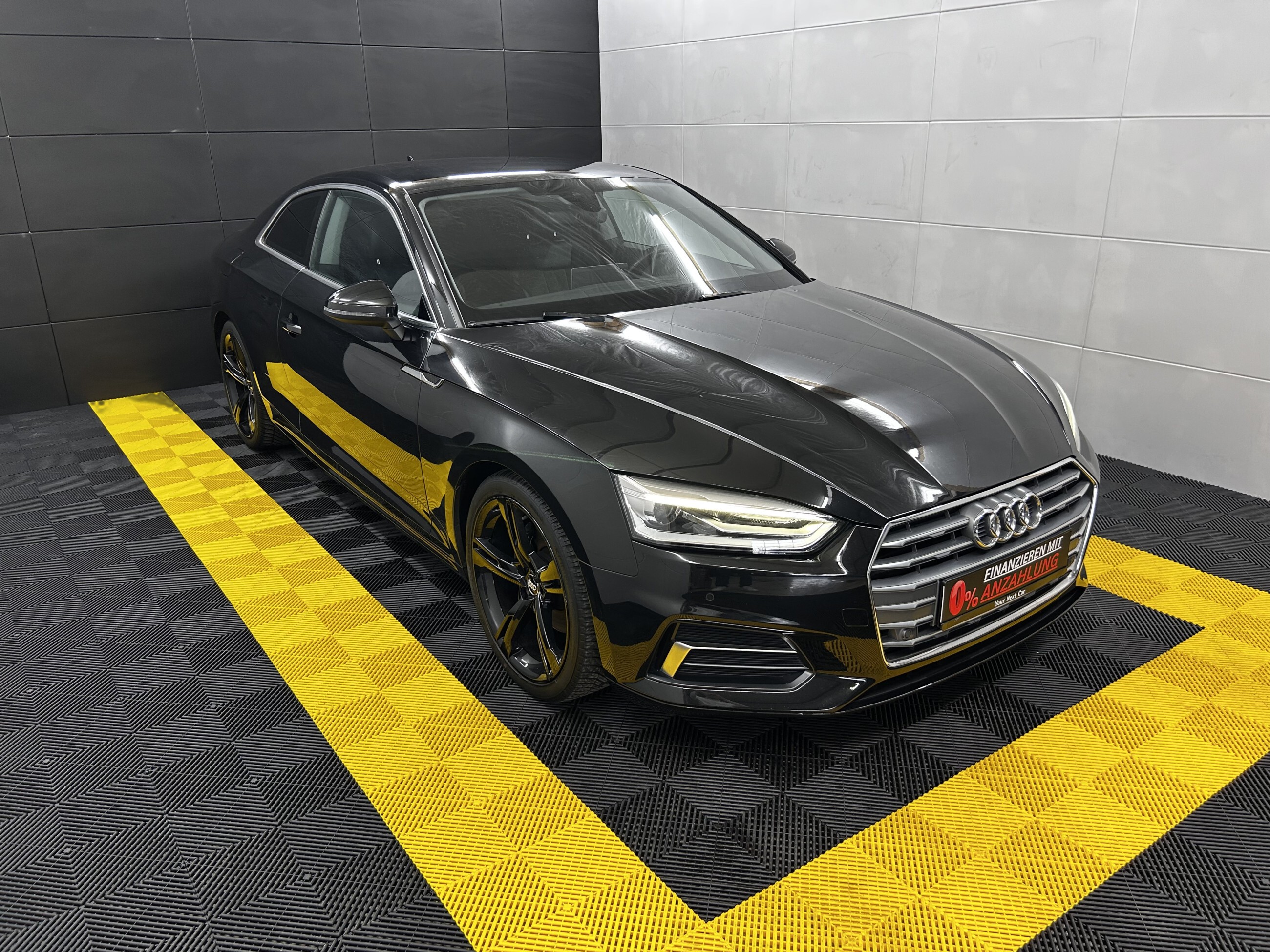 Audi A5 2.0Coupe+Keyless+Alcantara+Bi-Xenon+Navi+Temp