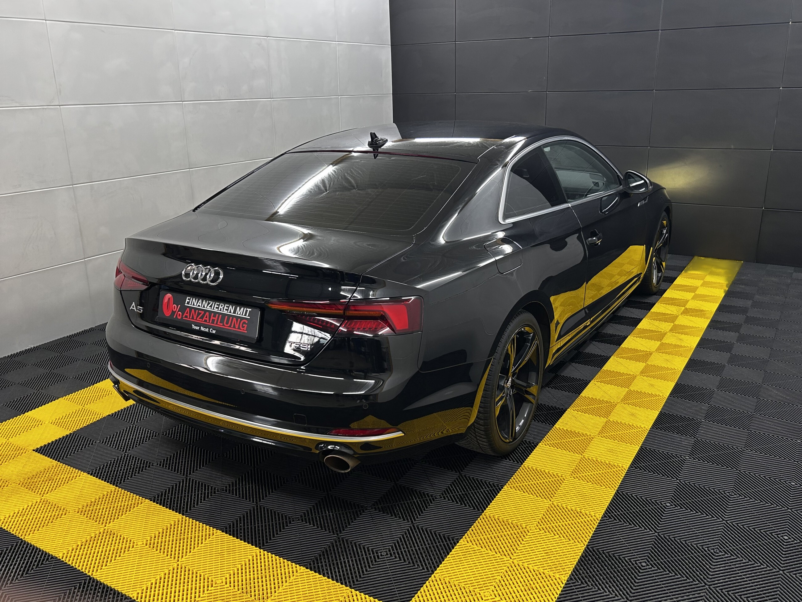 Audi A5 2.0Coupe+Keyless+Alcantara+Bi-Xenon+Navi+Temp