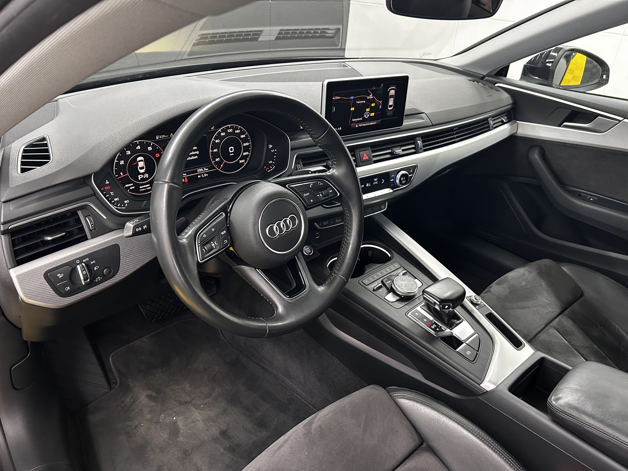Audi A5 2.0Coupe+Keyless+Alcantara+Bi-Xenon+Navi+Temp