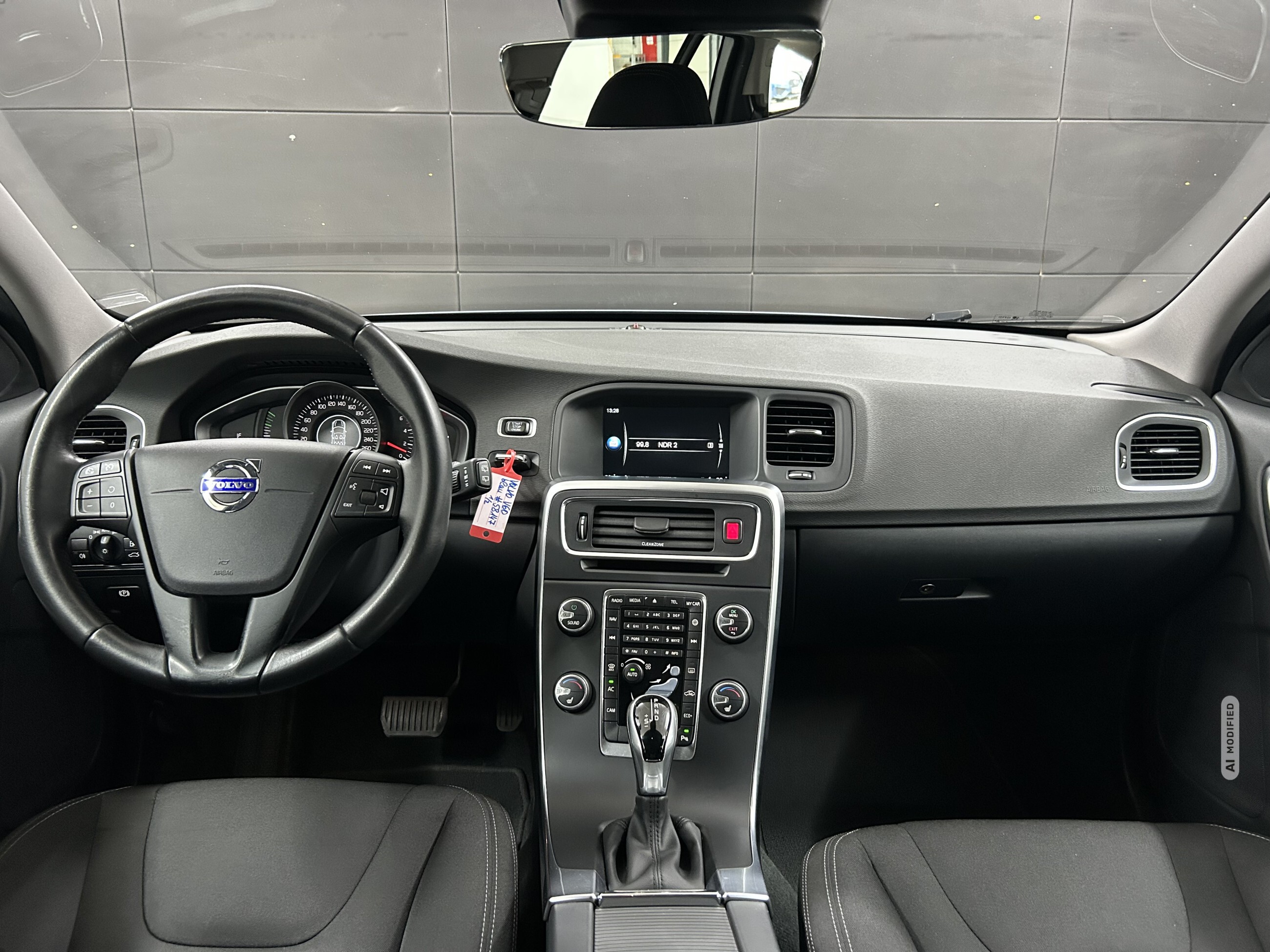 Volvo V60 Linje Business+Bi-Xenon+Ambiente+Temp+Kamera