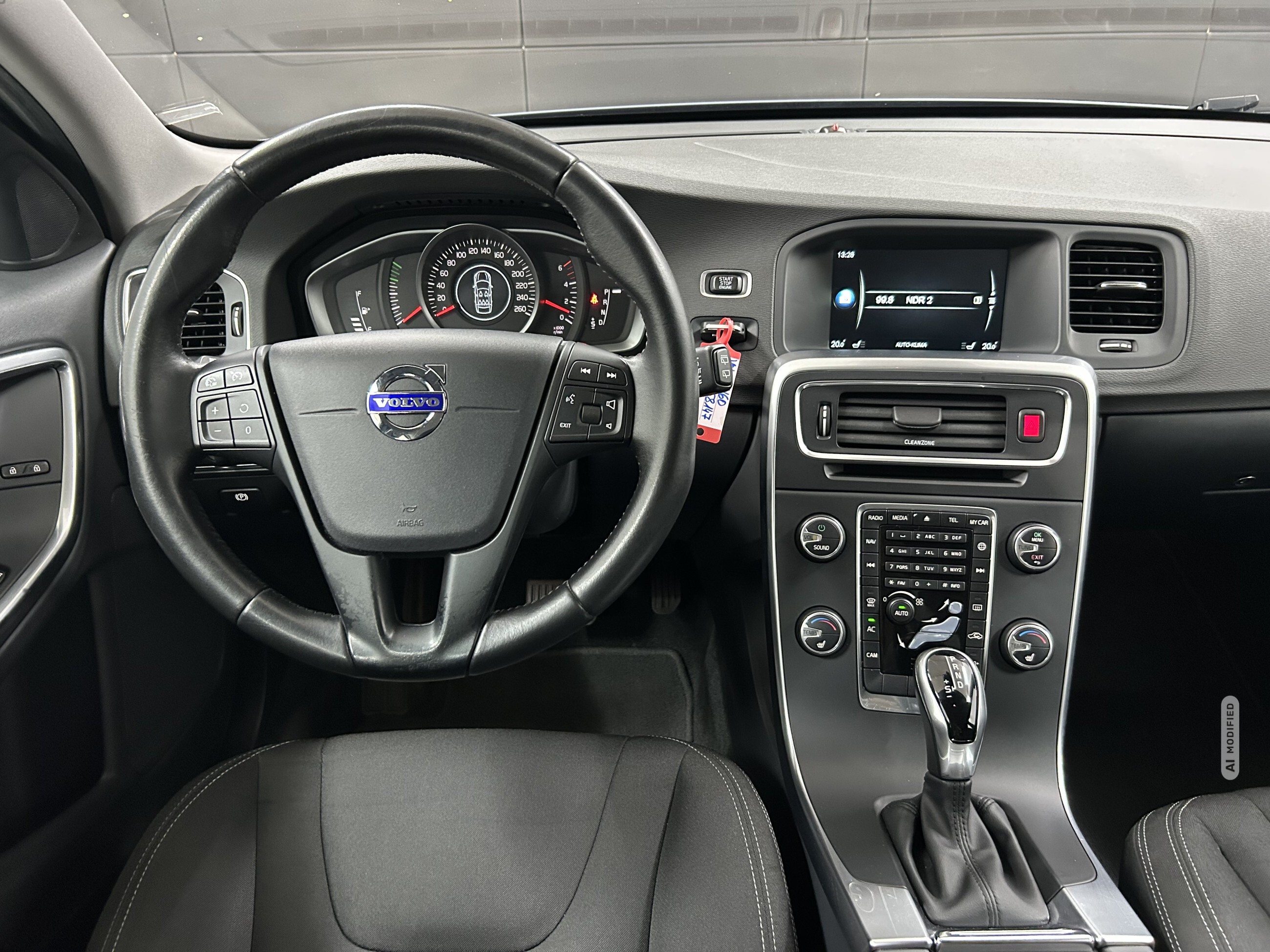 Volvo V60 Linje Business+Bi-Xenon+Ambiente+Temp+Kamera