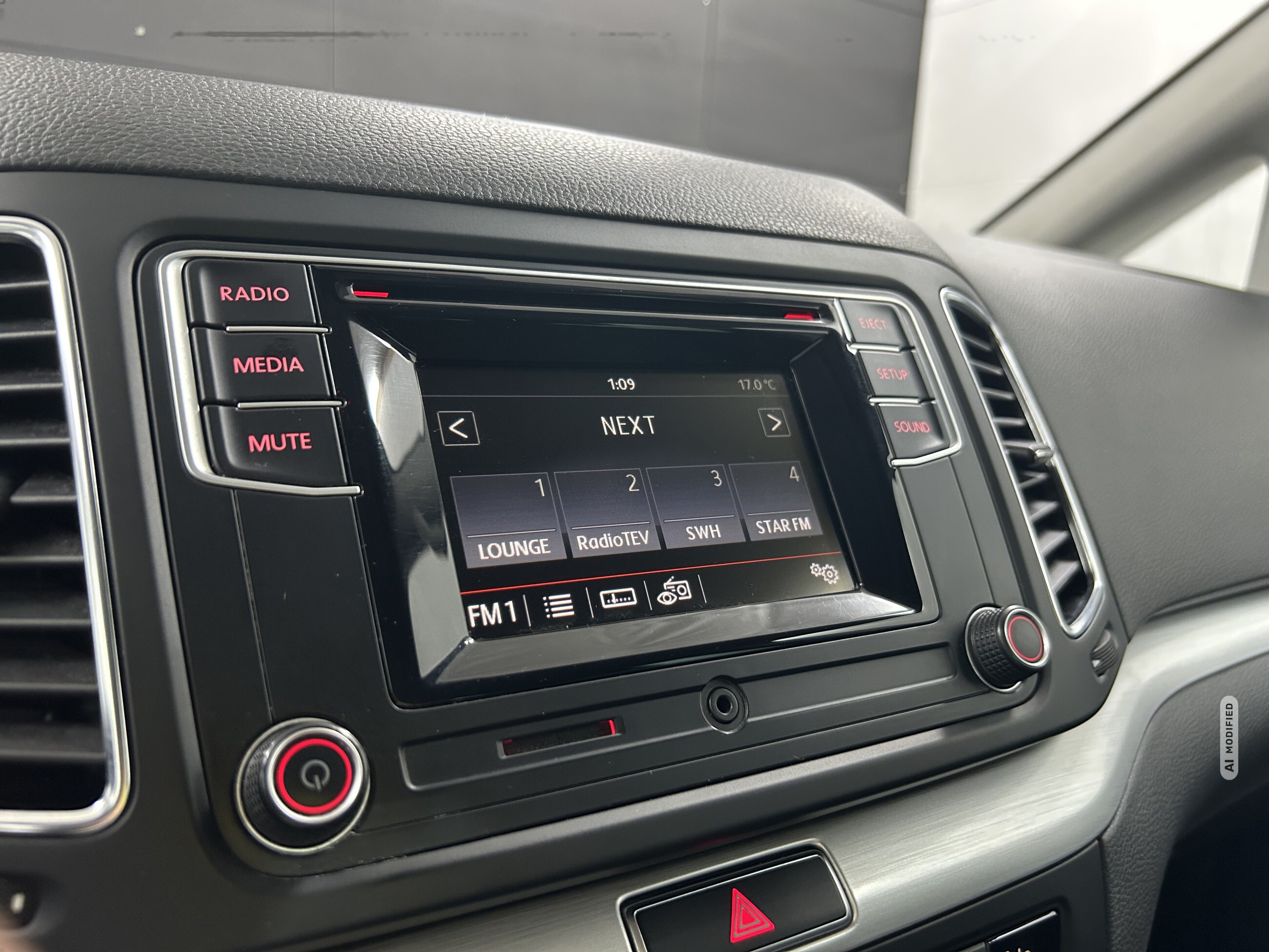 Volkswagen Sharan Comfortline +7-Sitzer+Xen+Standhz+Sitzhz