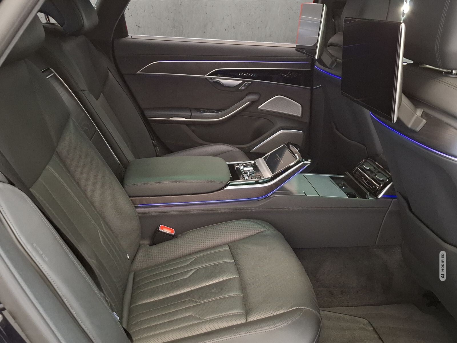 Audi A8 L TFSI e 60 e quattro 340(462) kW(PS)