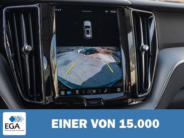 Volvo XC60 Plus Dark AWD Digitales Cockpit Memory Sitze Soundsystem LED Sperrdiff. El.