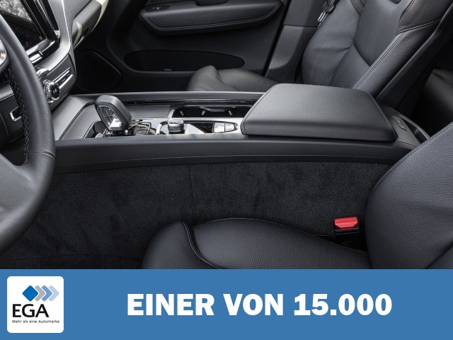 Volvo XC60 Plus Dark AWD Digitales Cockpit Memory Sitze Soundsystem LED Sperrdiff. El.