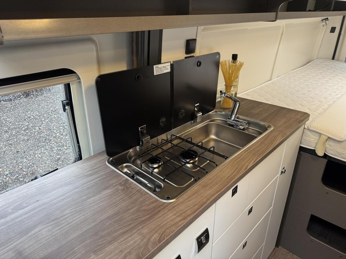 Hobby Vantana De Luxe K65 ET  AHK+Markise+Sat TV+Navi+Safety
