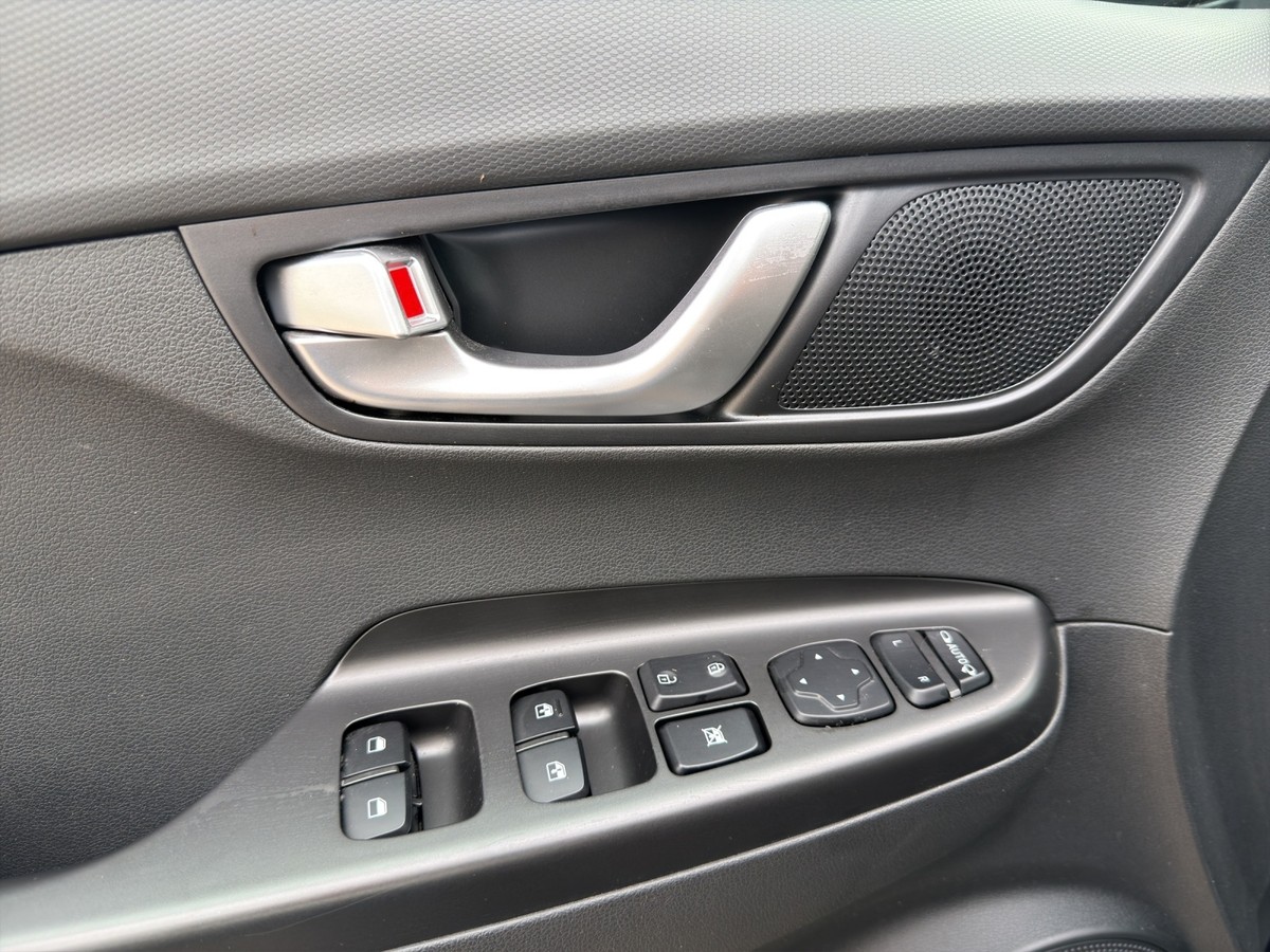 Hyundai KONA Elektro Advantage 39,2 kWh Navi*PDC*Smart-Key