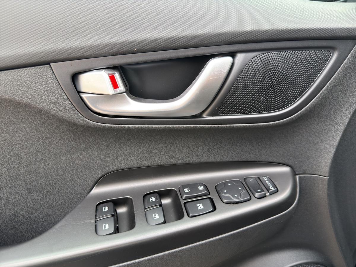 Hyundai KONA Elektro Advantage 48,4 kWh Navi*LED*OBC