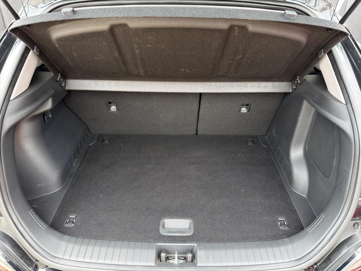Hyundai KONA Elektro Advantage 48,4 kWh Navi*LED*OBC