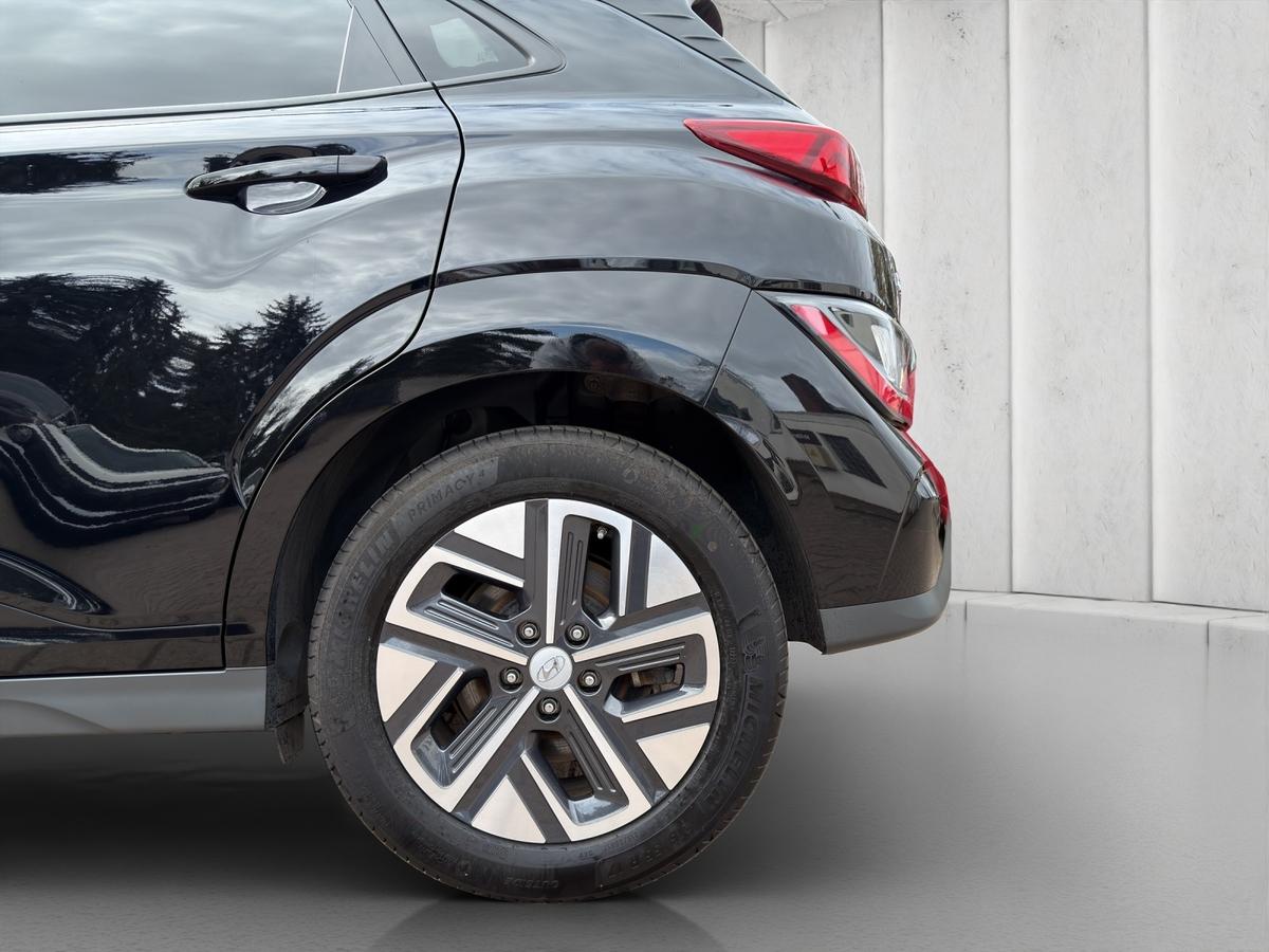 Hyundai KONA Elektro Advantage 48,4 kWh Navi*LED*OBC