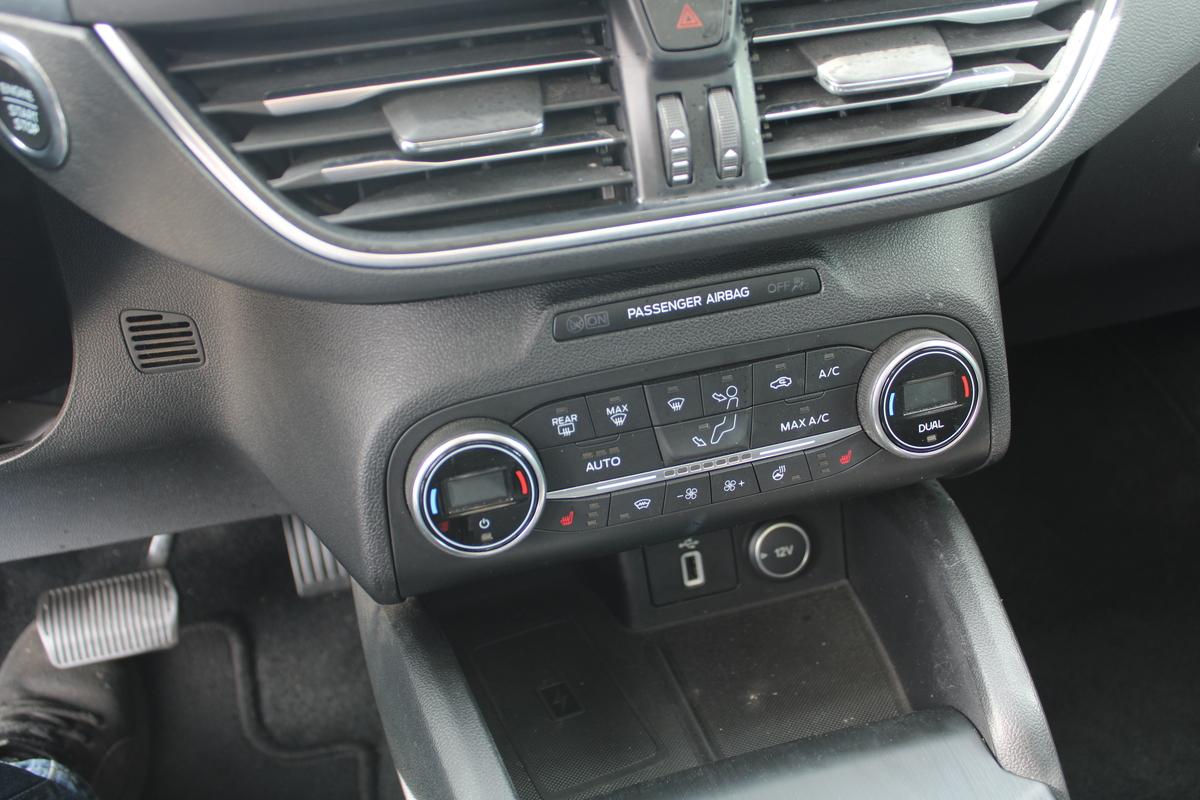 Ford Focus 1.5 EcoBoost Active (EURO 6d-Temp) 
