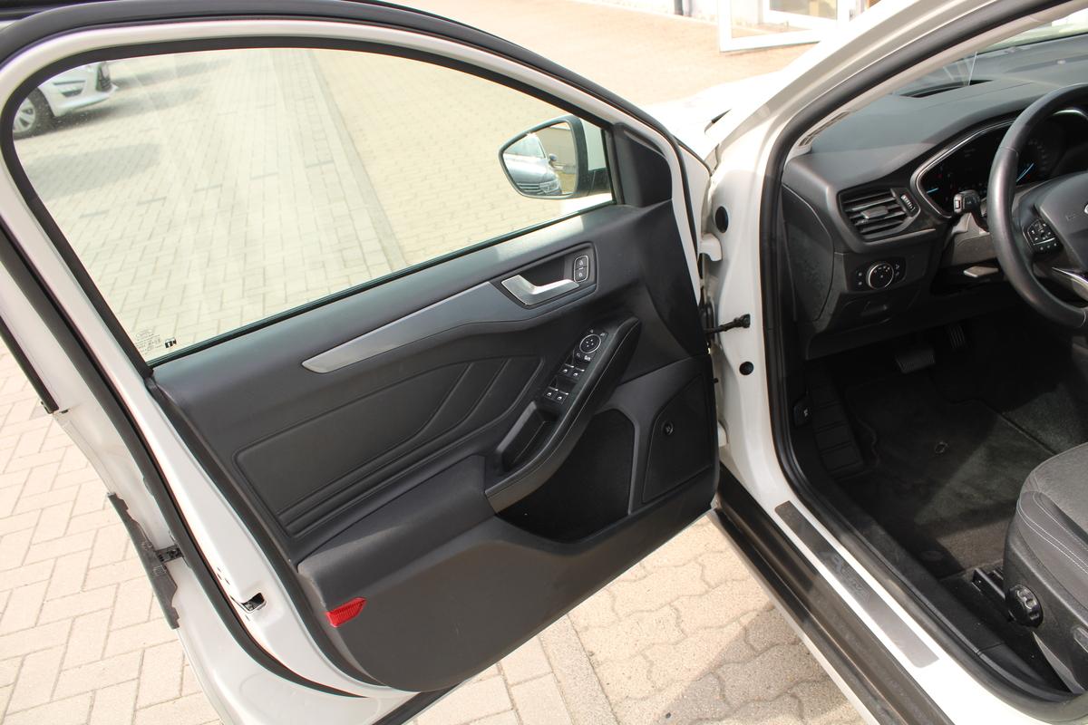 Ford Focus 1.5 EcoBoost Active (EURO 6d-Temp) 