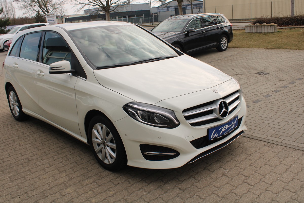Mercedes-Benz B 180 Style (EURO 6d-TEMP)