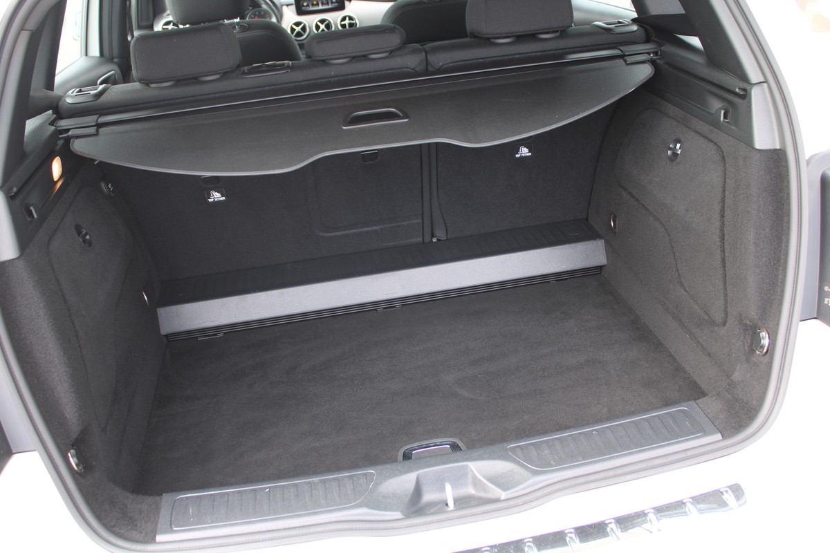Mercedes-Benz B 180 Style (EURO 6d-TEMP)