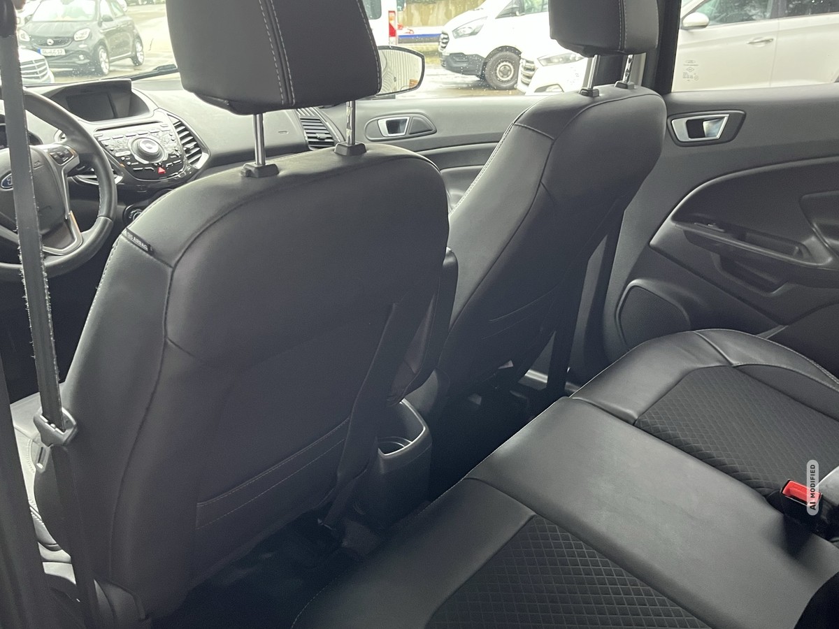 Ford EcoSport 1.0 EcoBoost*59TKM*TITANIUM*PDC*KAMERA*PRIV*17