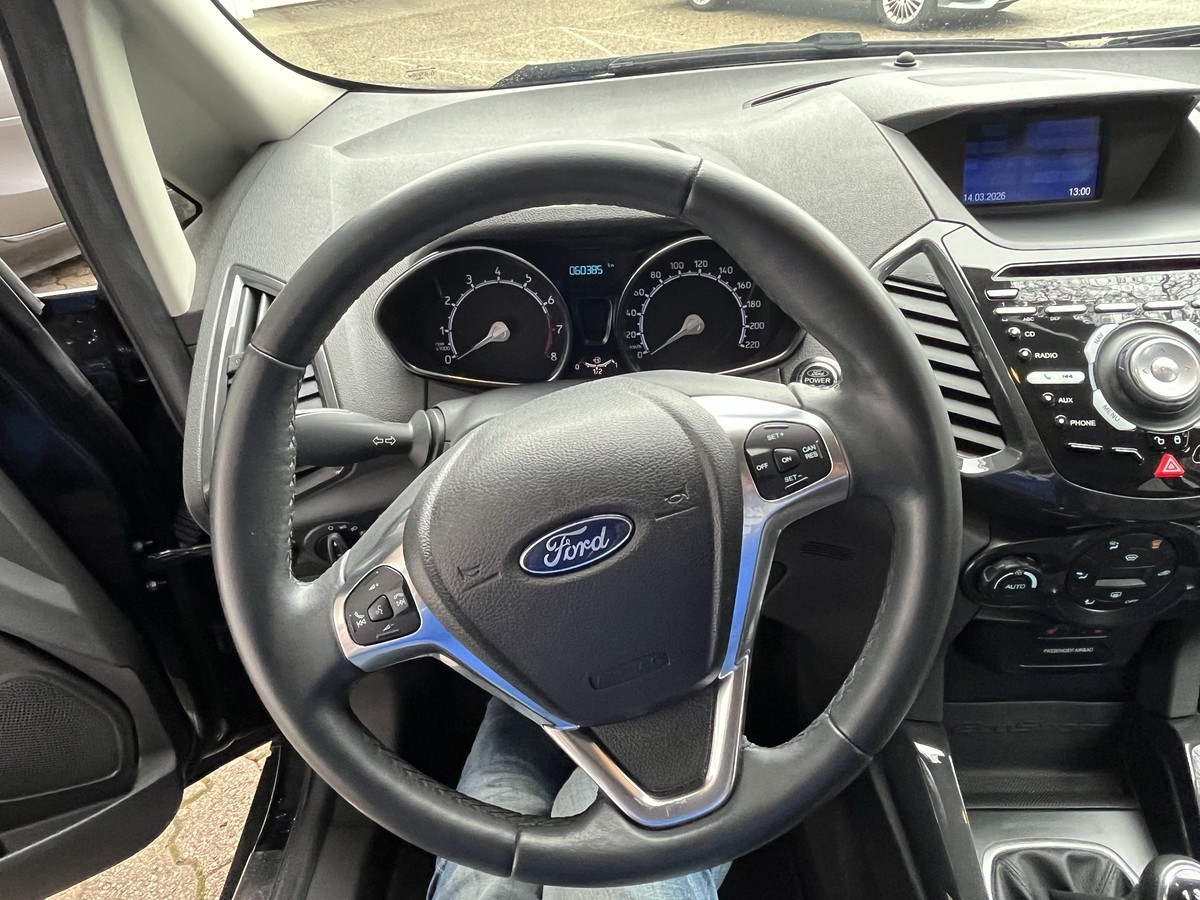 Ford EcoSport 1.0 EcoBoost*TITANIUM*PDC*KAMERA*PRIV*17