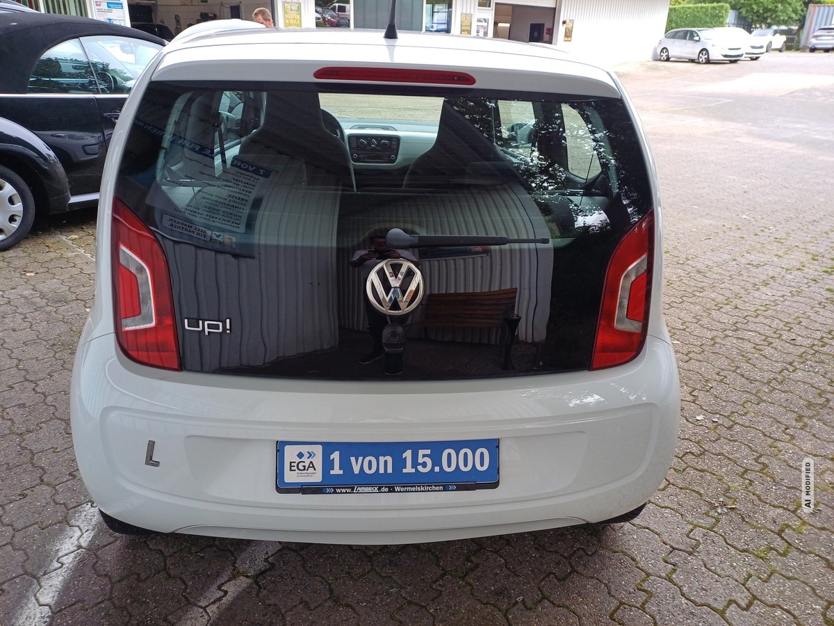 Volkswagen up! 1.0 club up! KLIMA*FB-ZV*EFH*ALLWETTER*ALU*NUR 63 TKM*