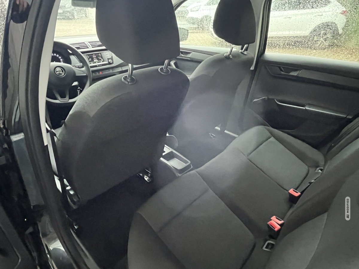 Skoda Fabia Combi 1.0 MPI Cool Plus SHZ*BTH*PDC*ALU*
