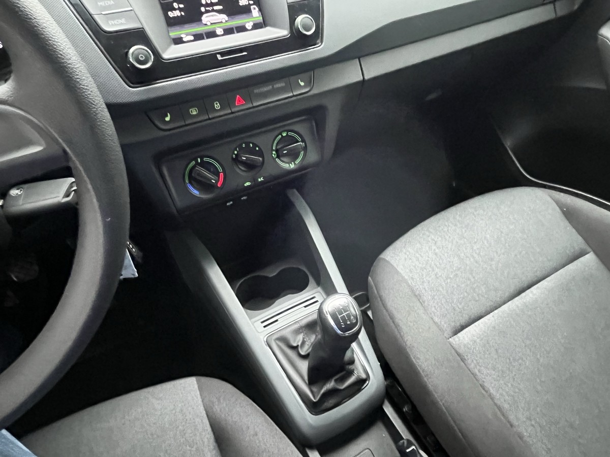 Skoda Fabia Combi 1.0 MPI Cool Plus SHZ*BTH*PDC*ALU*