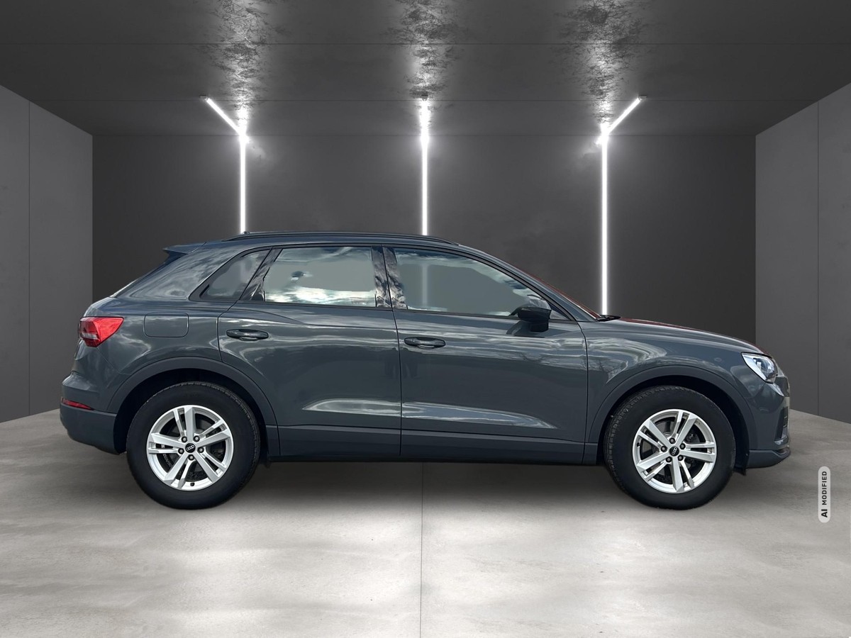 Audi Q3 2.0 TDI quattro* LED* SHZ* NAVI* TEMP