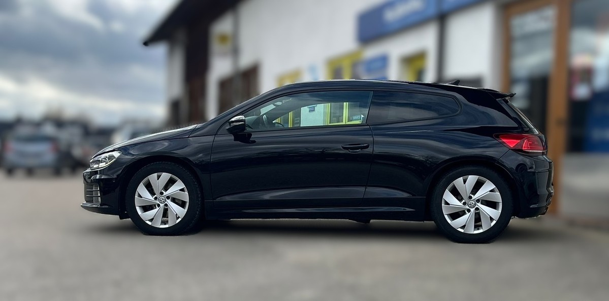 Volkswagen Scirocco 2.0 TSI BMT *Automatik*Rückfahrkamera*Sitzheizung