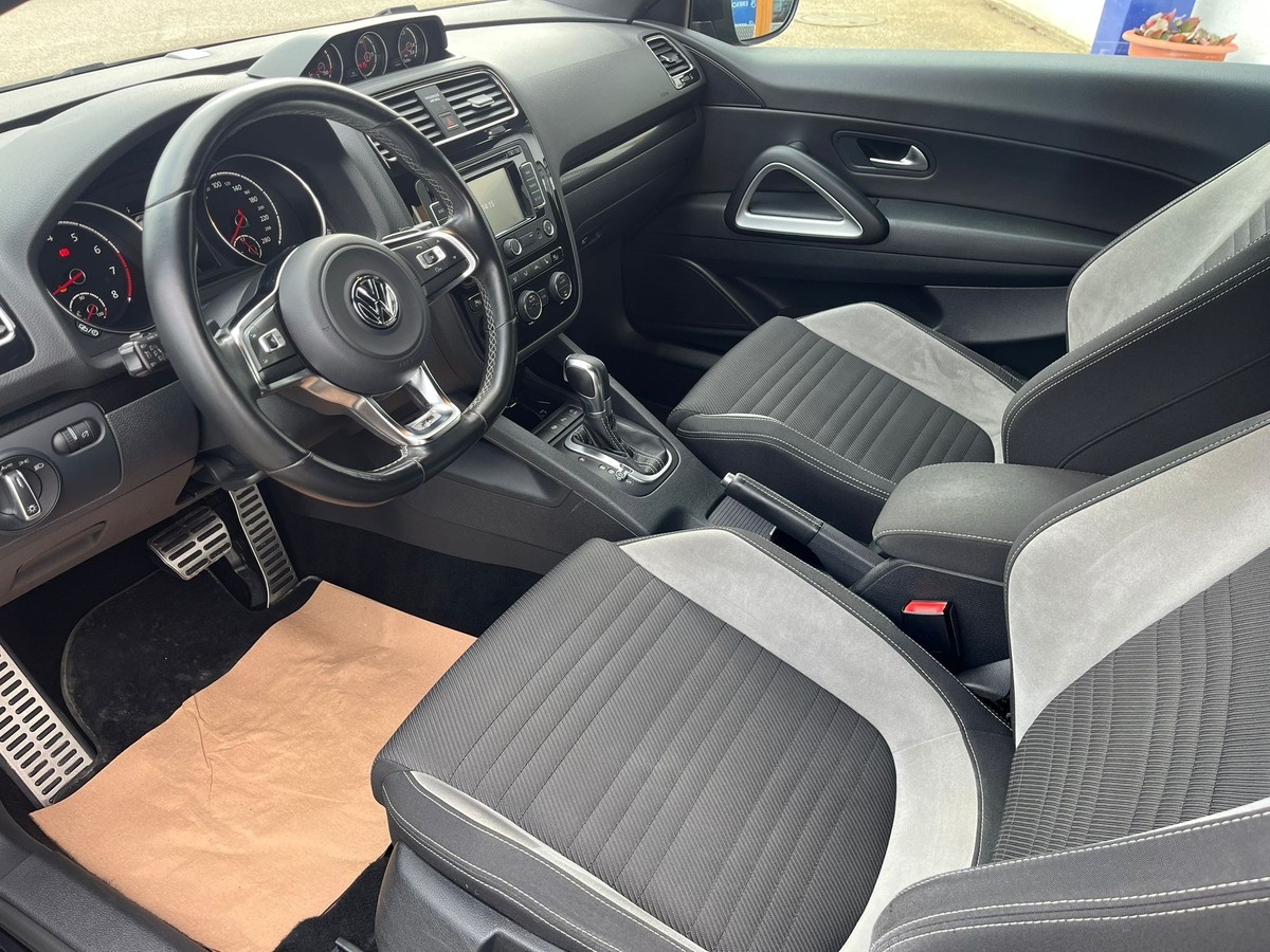 Volkswagen Scirocco 2.0 TSI BMT *Automatik*Rückfahrkamera*Sitzheizung