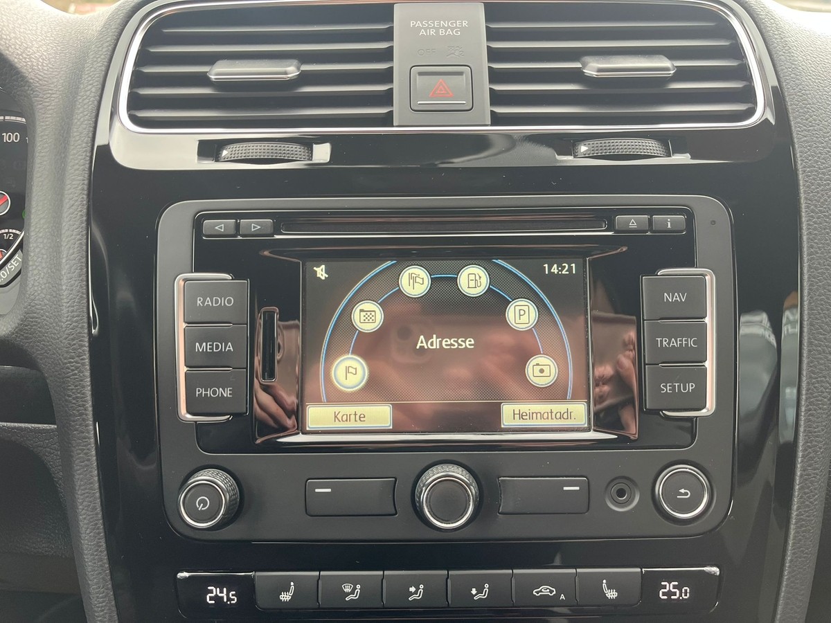 Volkswagen Scirocco 2.0 TSI BMT *Automatik*Rückfahrkamera*Sitzheizung
