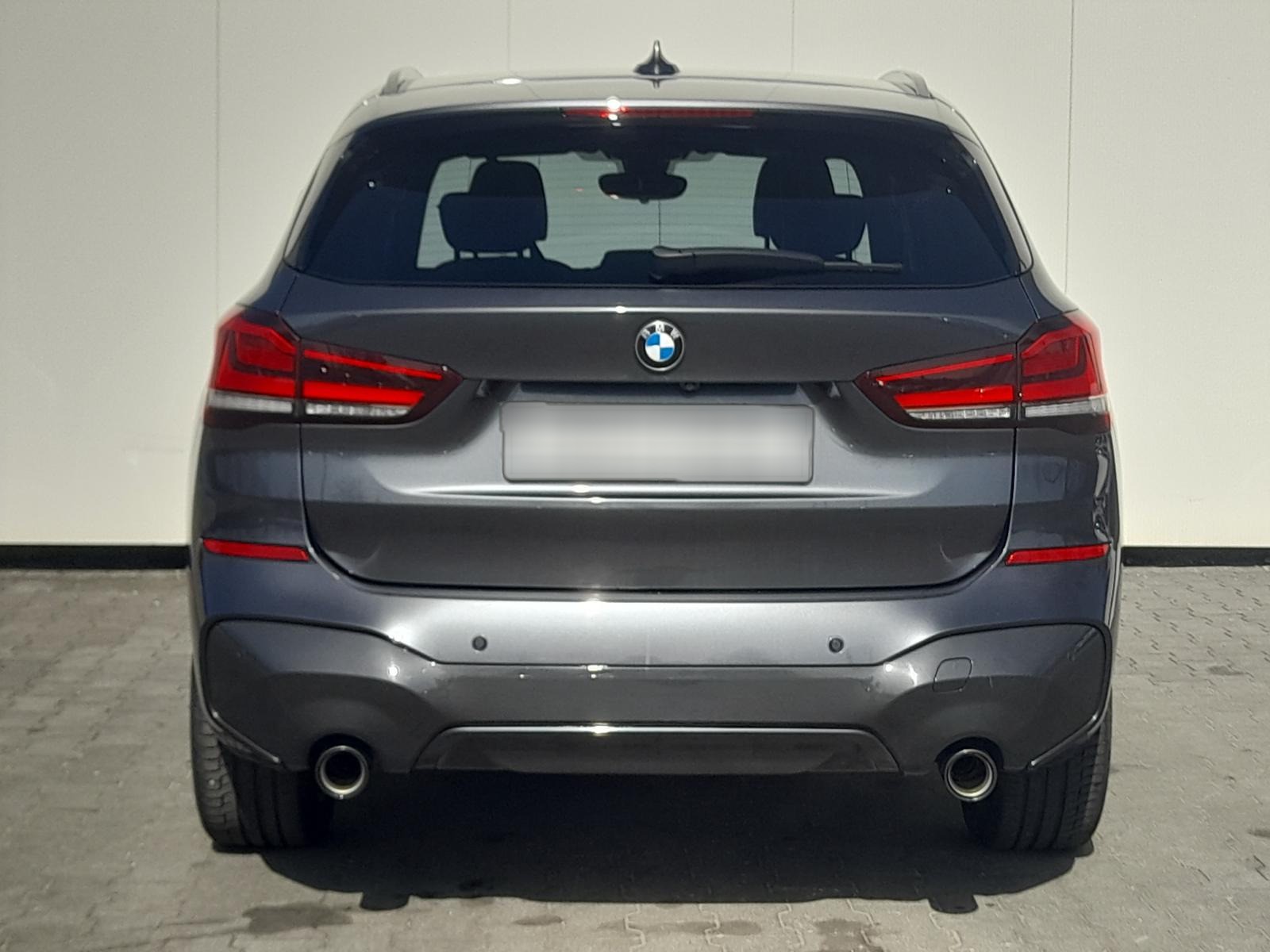 BMW X1 sdrive 20 i M Sport NAVI~SHZ~2xPDC~LED~RFK