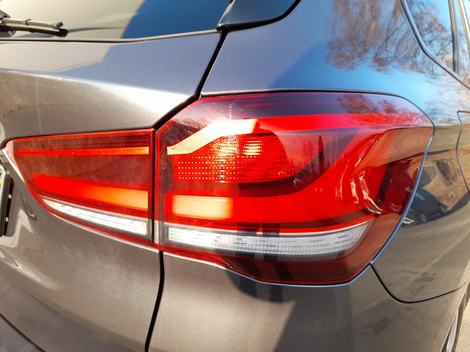 BMW X1 sdrive 20 i M Sport NAVI~SHZ~2xPDC~LED~RFK