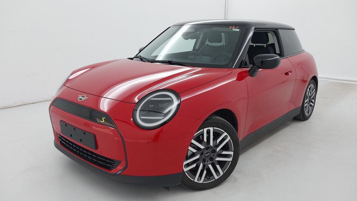 MINI Cooper SE Classic Trim  DACH IN SCHWARZ 