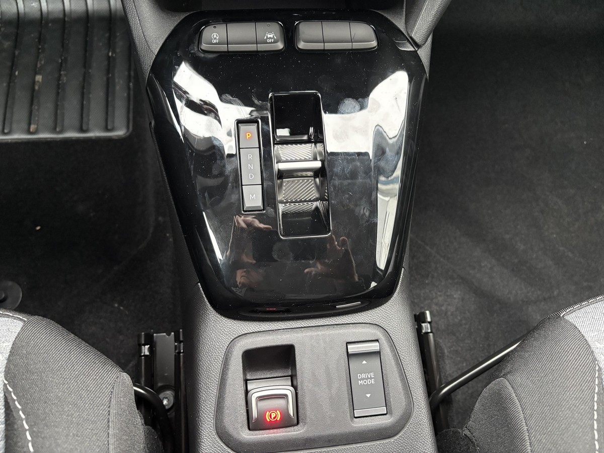 Opel Corsa Edition, Autom,SItzh,Lenkradh,GJR,