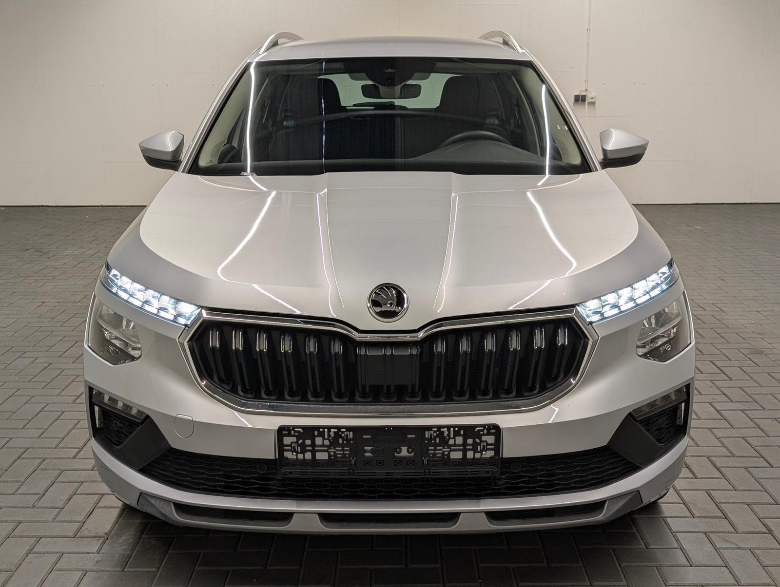 Skoda Kamiq LED/Virco/Kam/Keyl/CarPlay/Tempom/DAB/16LM